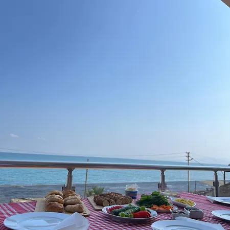 Leamarin Βουρλά