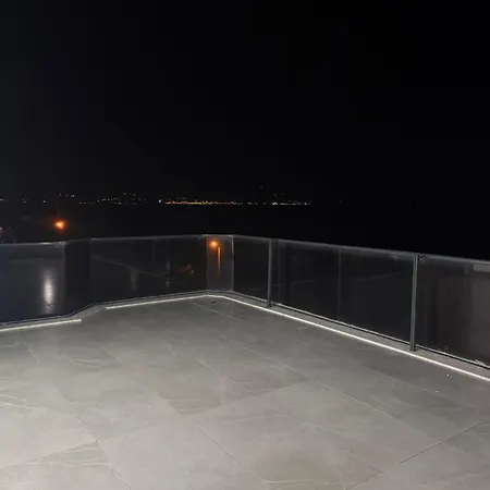 Leamarin Βουρλά