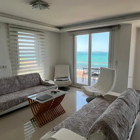 Leamarin 別荘 ウルラ